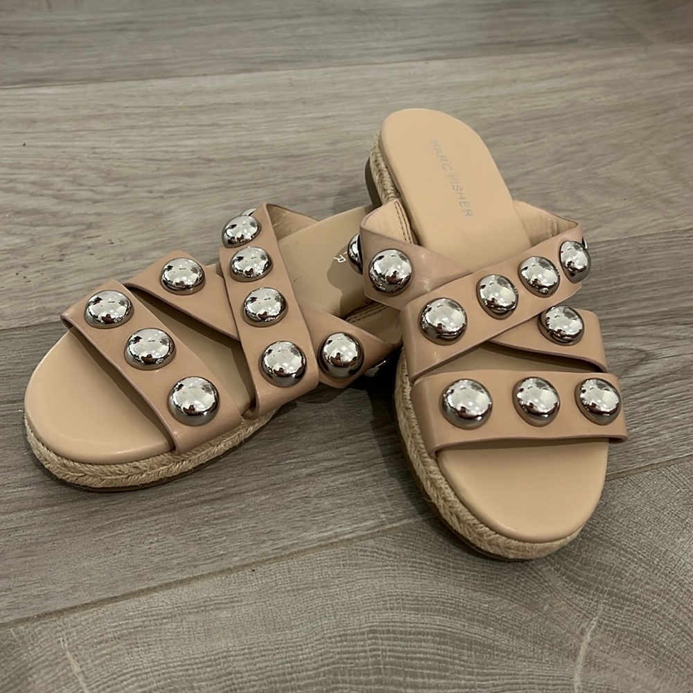 NEW Marc Fisher Nude sandals with Silver ball accent. Size 5M.